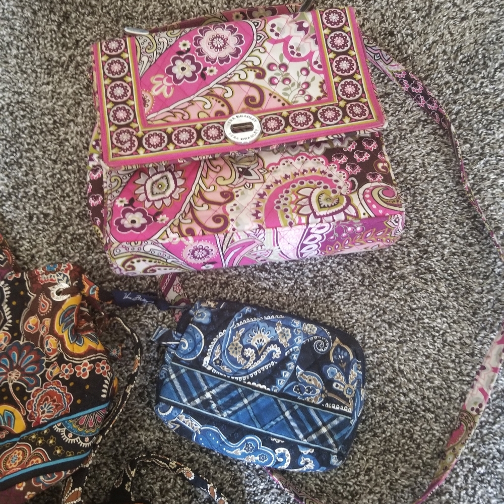 Purses - Picture 4 of 4